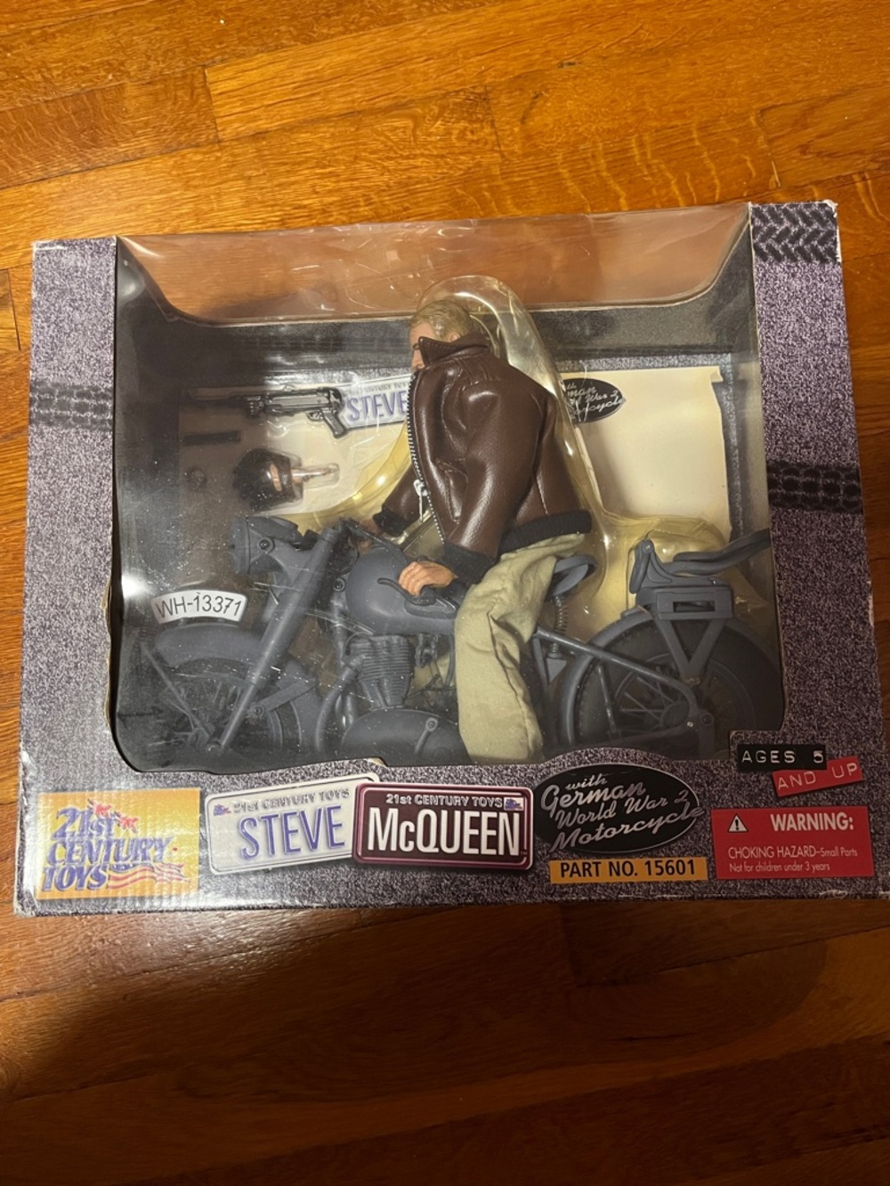 Steve McQueen WW2 Motorcycle, 21st Century Toys 2001.New in unopened box.#15601